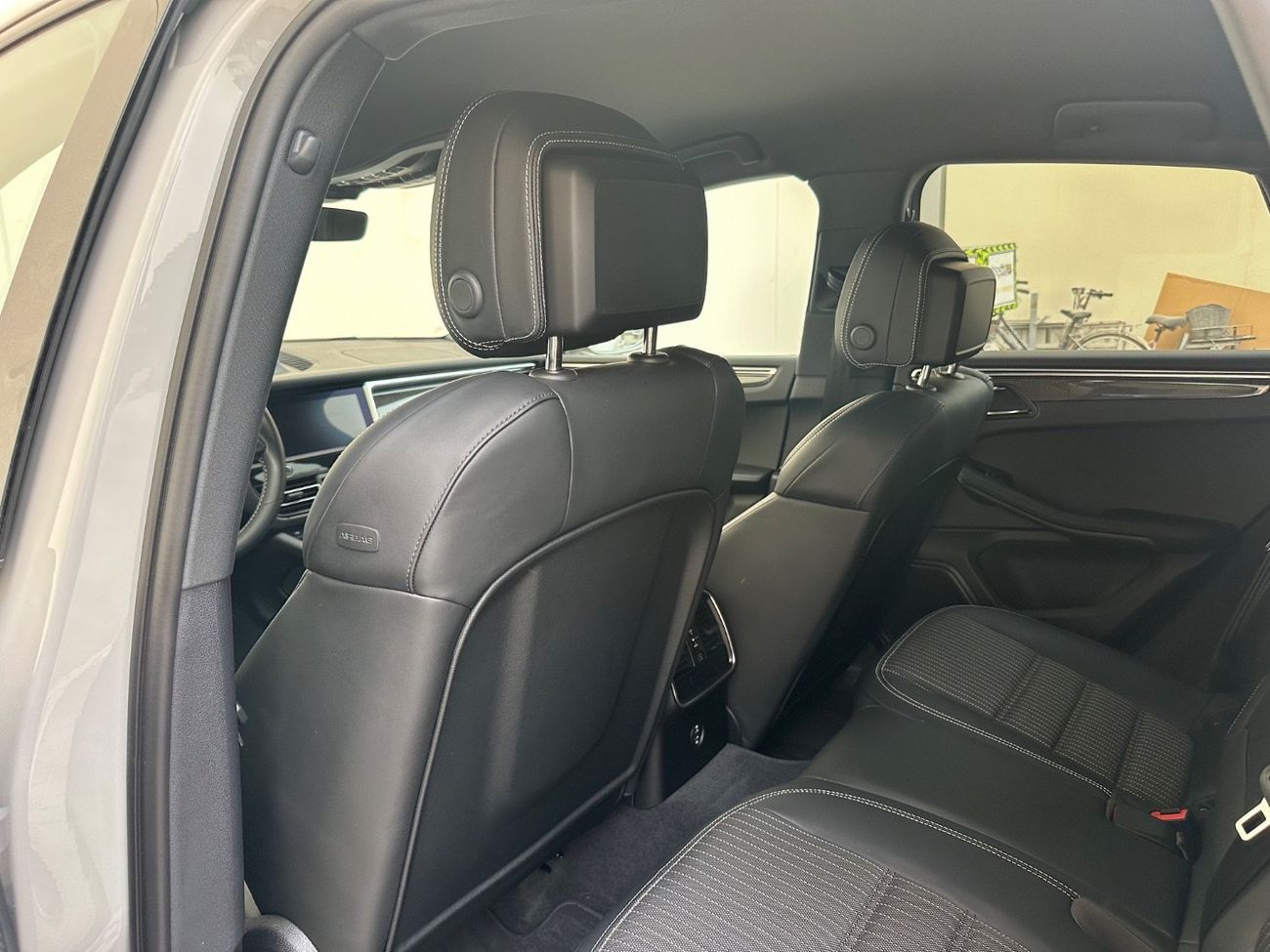 Porsche Macan Macan T | 2024 | 2.0L Turbo 265 HP | Like new | Perfect Condition