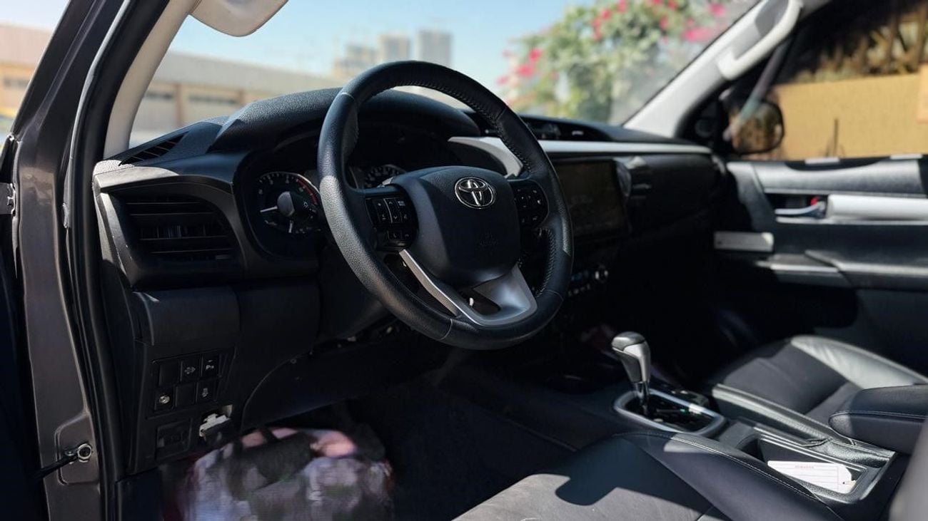 تويوتا هيلوكس -