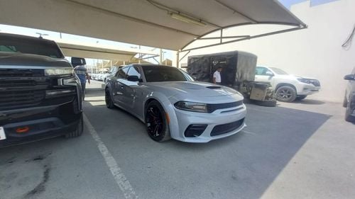 Dodge Charger SRT Hellcat 6.2L (717 HP)