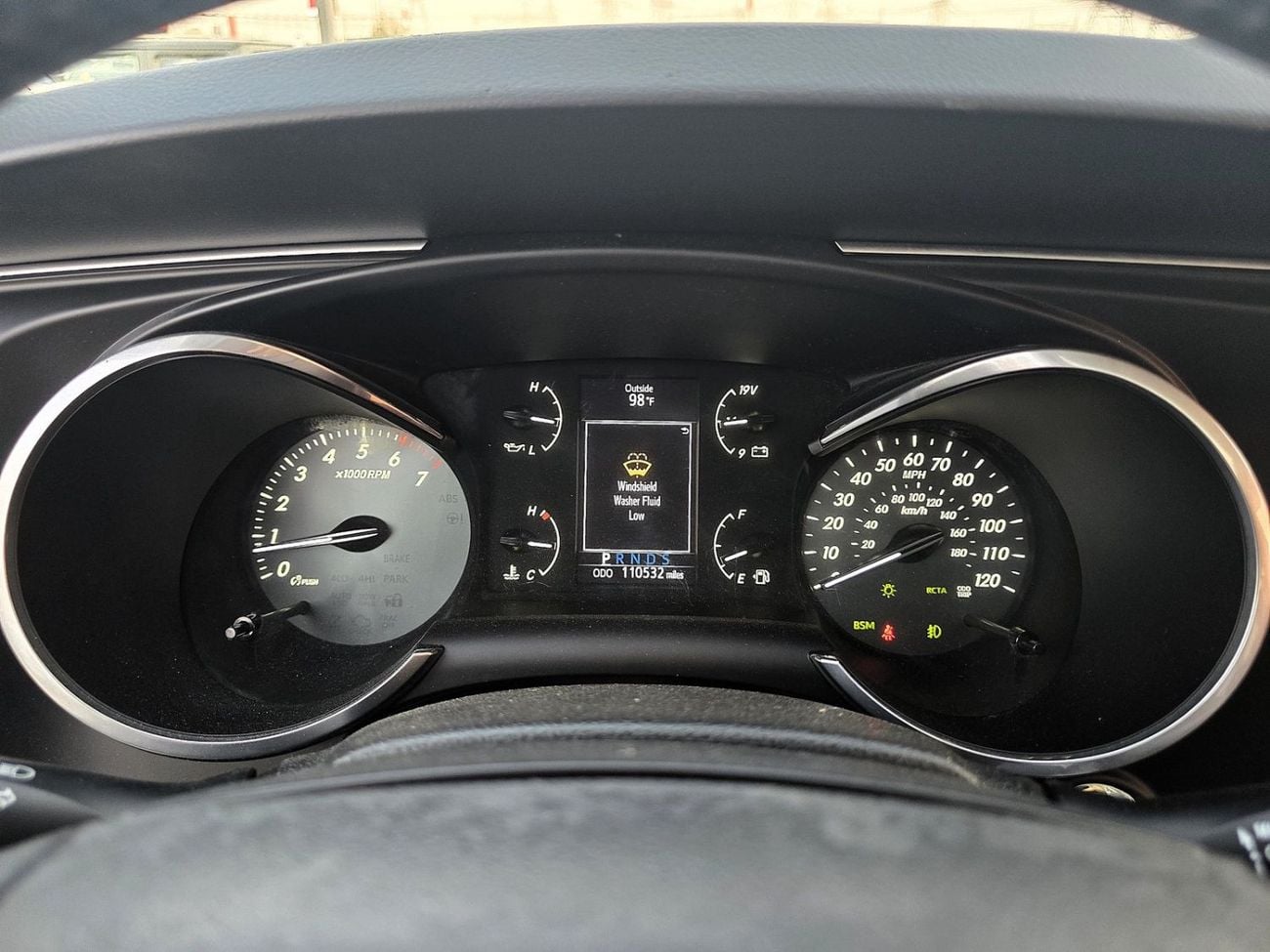 Toyota Sequoia Platinum 2020 USA specs