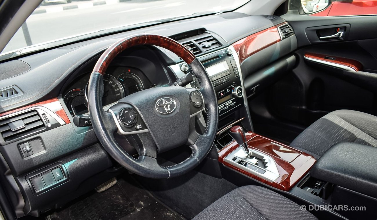 Toyota Camry 2015 no paint no accidents