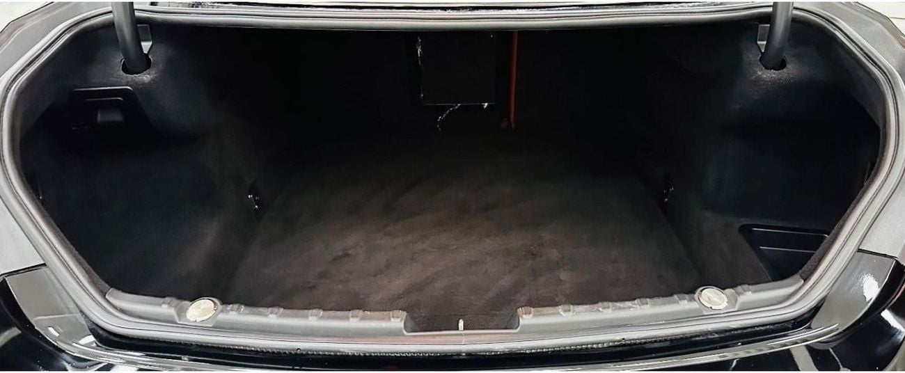 BMW 640i Std GCC .. Original Paint .. Perfect Condition .. V6 .. Top Range