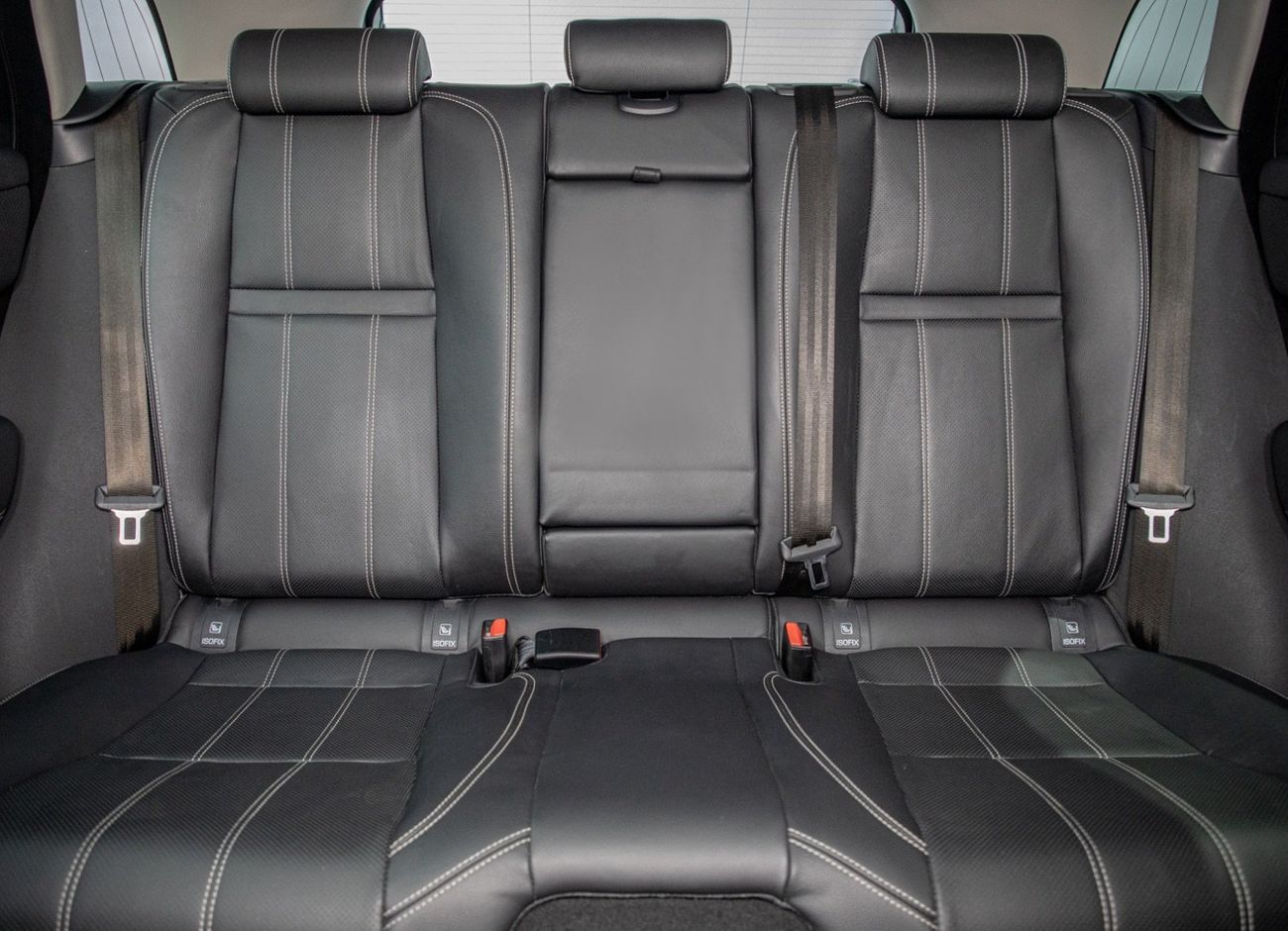 لاند روفر رينج روفر فيلار P250 S 2.0L Petrol