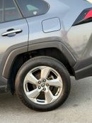 تويوتا راف ٤ Japan 2.0 L Full Option 360 camera,leather seats, power seat,head up display