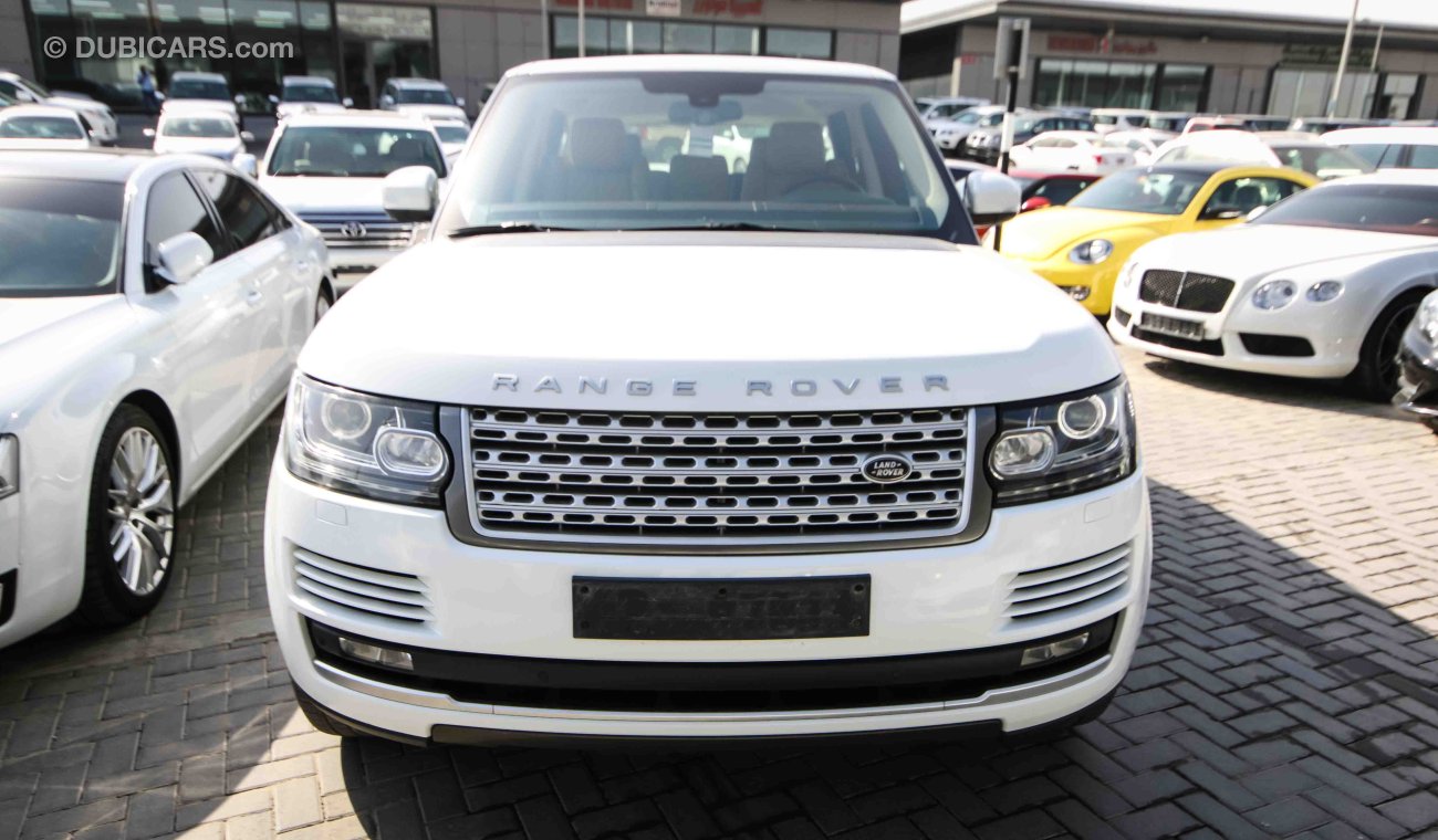 Land Rover Range Rover HSE with Vogue SE Supercharged badge
