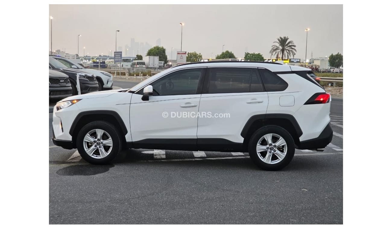 تويوتا راف ٤ 2020 Toyota Rav4 XLE 2.5l V4 /