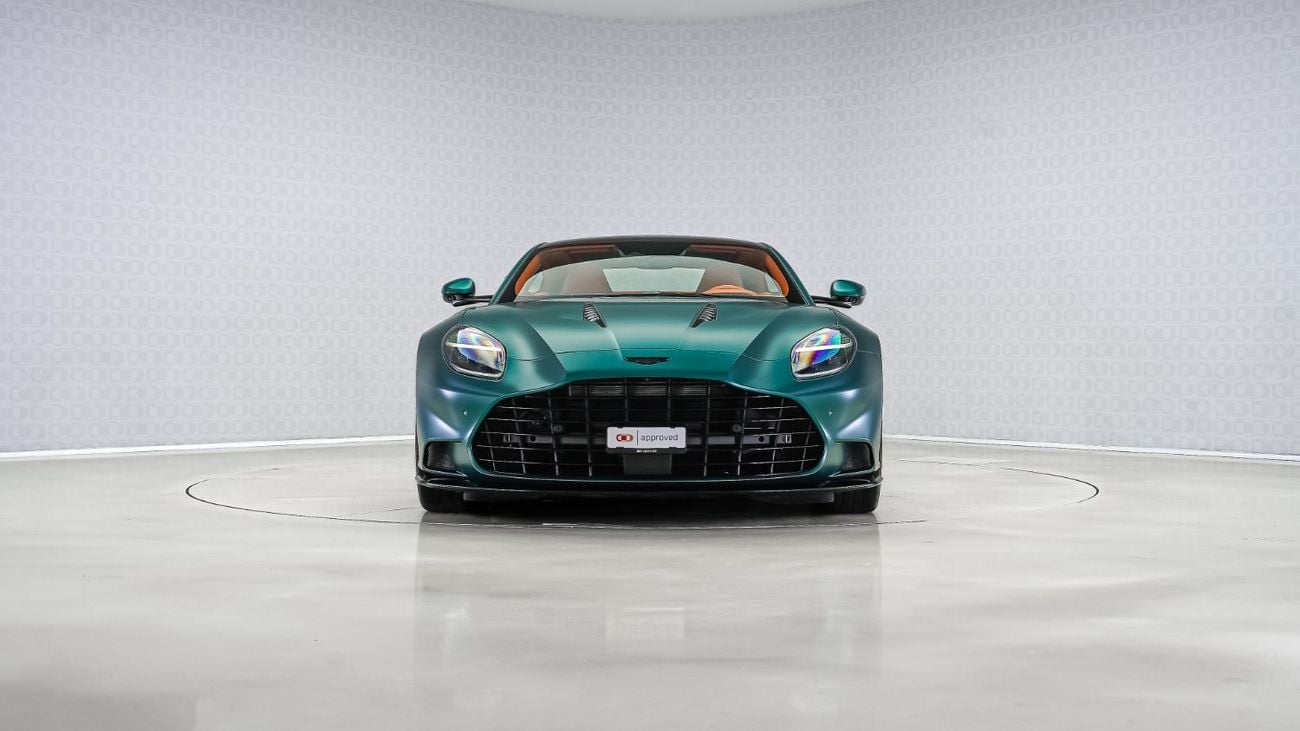 أستون مارتن فانكويش | AED 29,527 PM | Warranty March 2028 | GCC