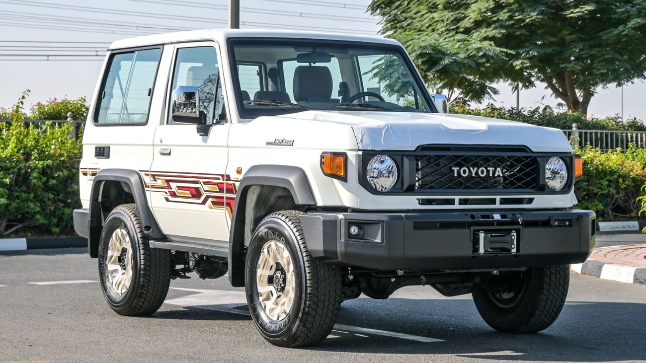 Toyota Land Cruiser 70 ECT0060 - Toyota LC71 SWB Htop - 4.0L Petrol Auto White  - Winch & Difflock