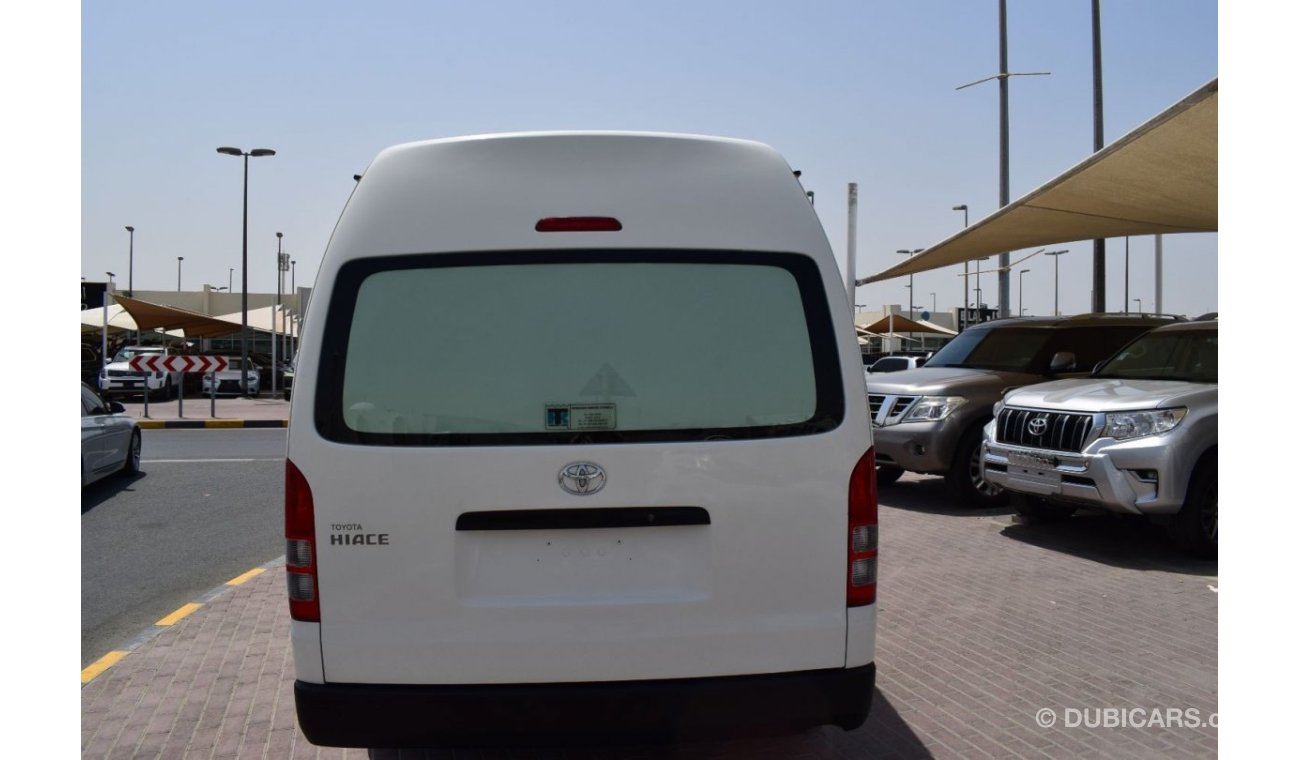 Toyota Hiace GLS - High Roof LWB Toyota Hiace Highroof Thermoking chiller, Model:2014. Excellent condition