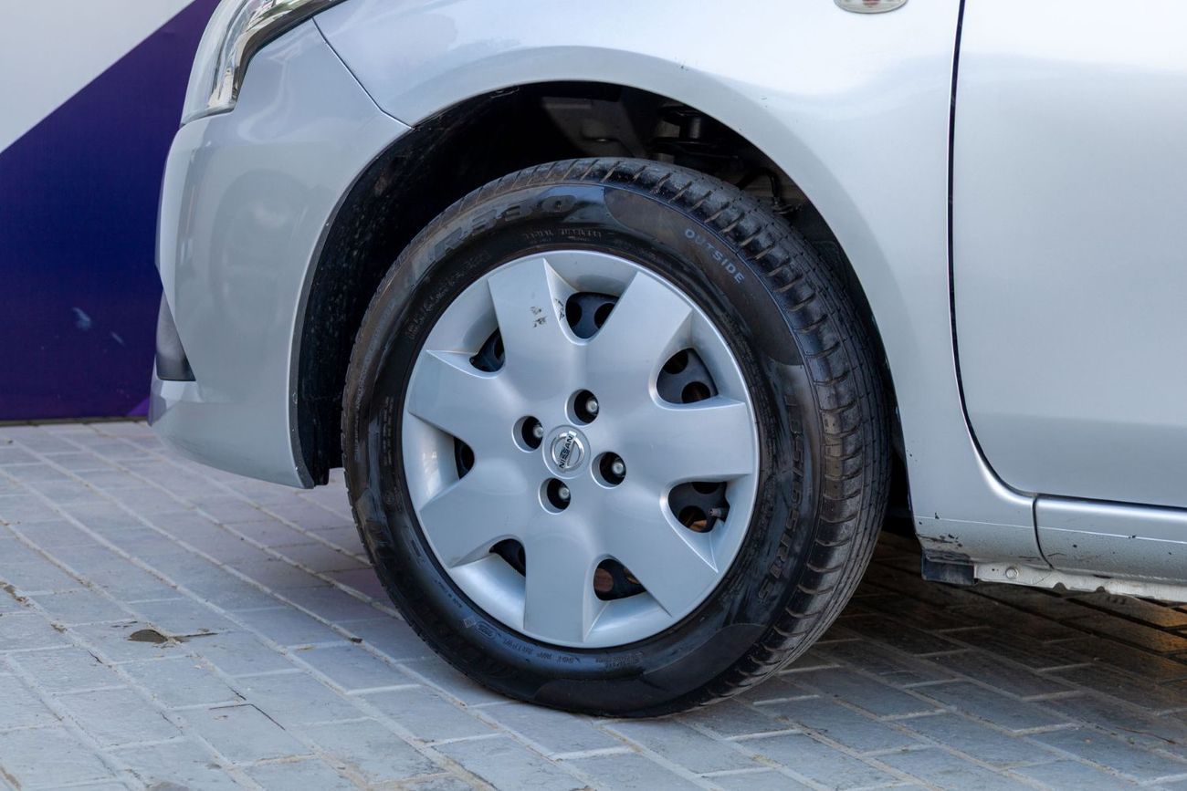 نيسان صني SV 1.5L l GCC | Zero Down Payment | AED 406 Monthly | Unlimited Kms Warranty