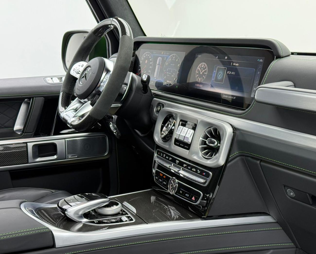 Mercedes-Benz G 63 AMG 4X4² 2022 Mercedes-AMG G63 4×4² ,Gargash Warranty + Service Contract  ,Full Service History ,Excellent Co