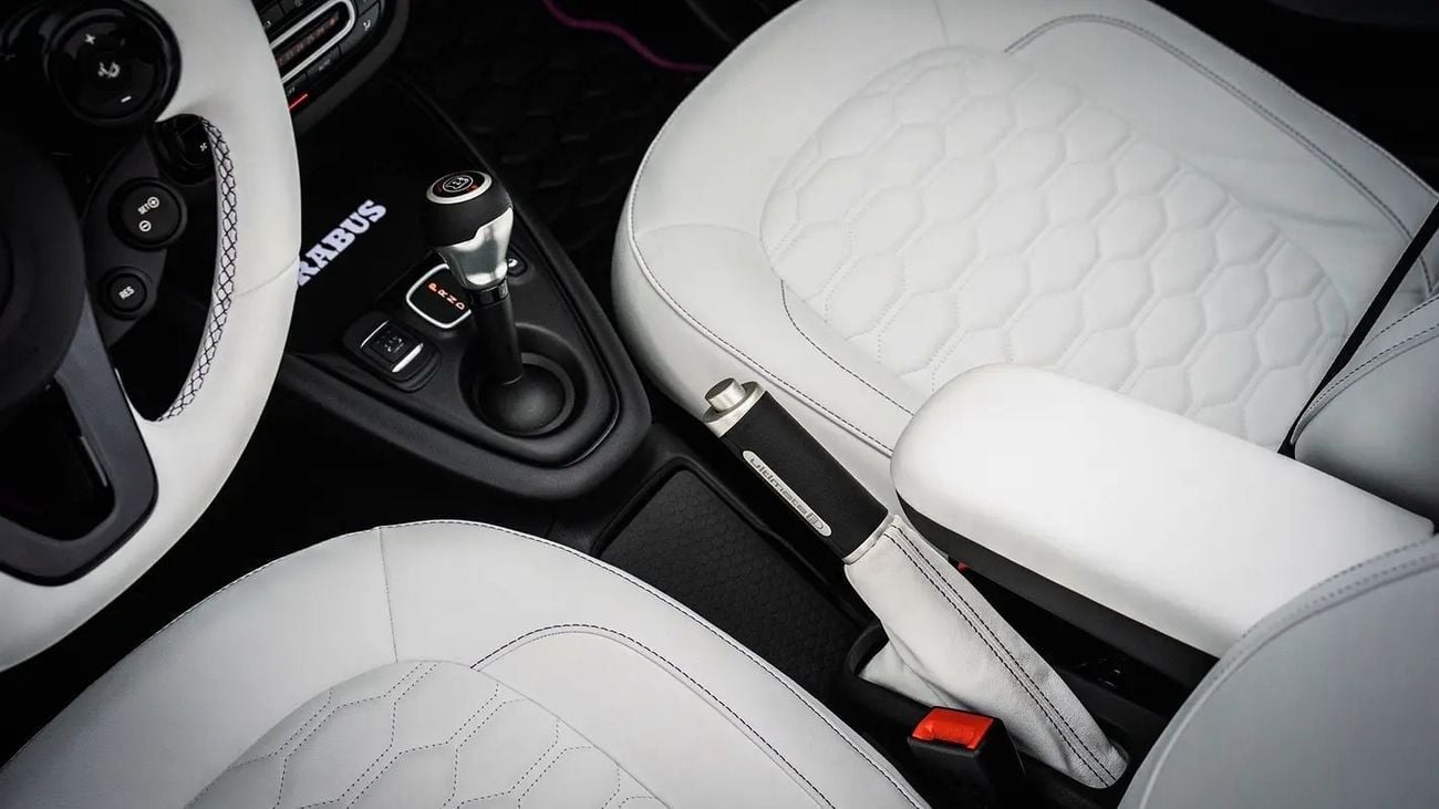 Smart ForTwo BRABUS Ultimate E 1 OF 50 LAMBORGHINI VIOLA PARSIFAE