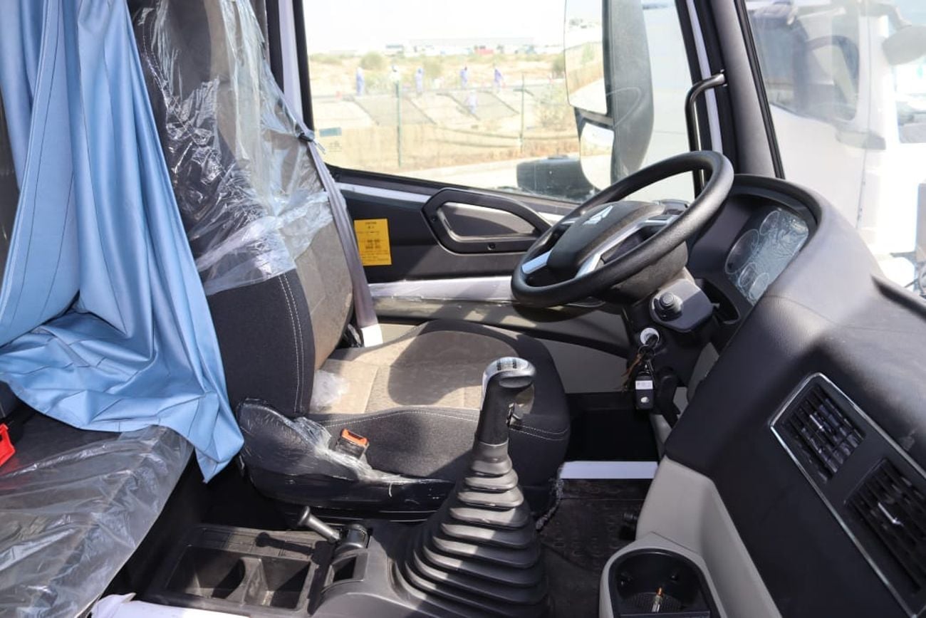 سنوترك هوو HOWO N7G 6*4 DUMPER MC 11.43-30