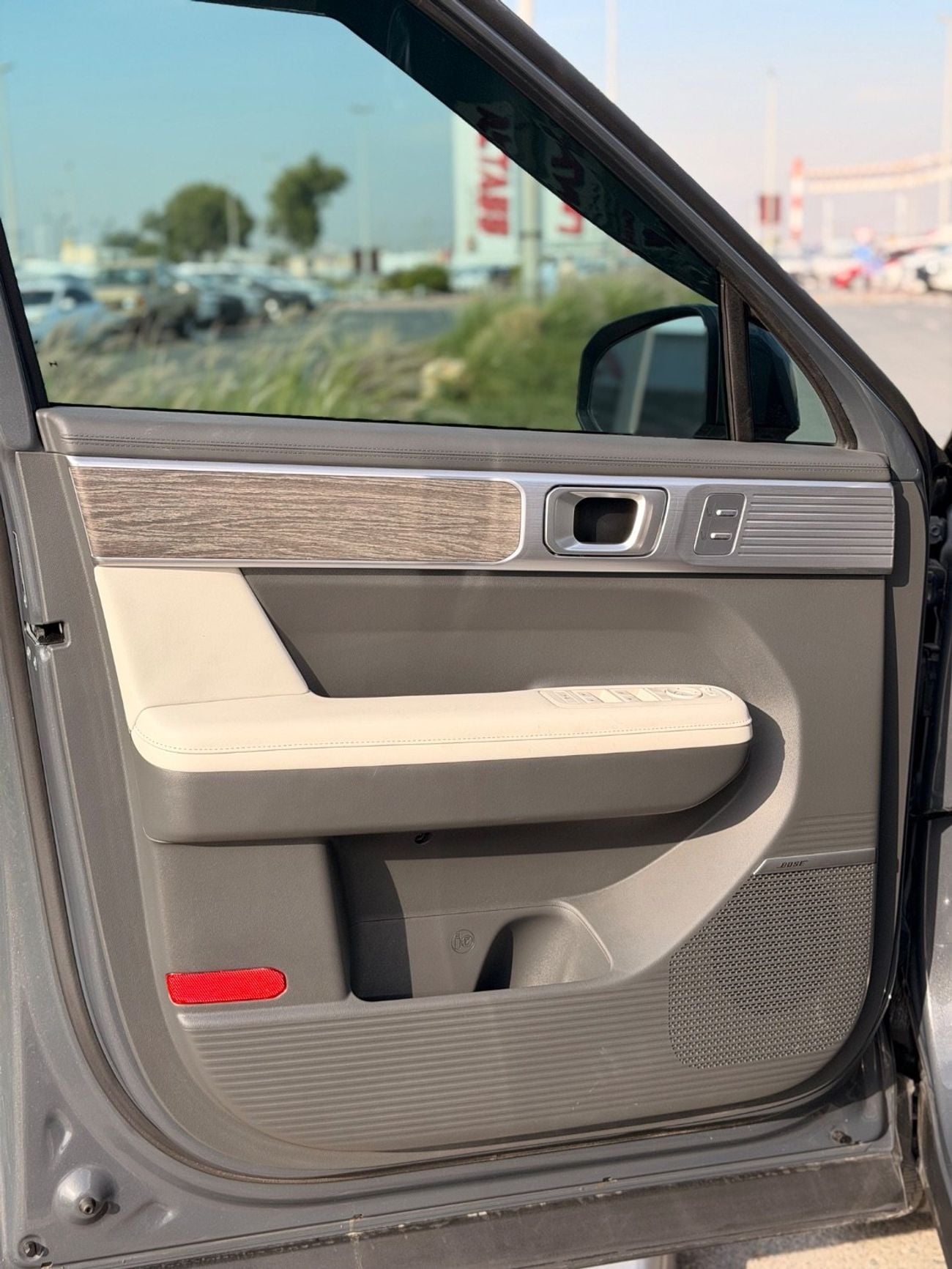 هيونداي سانتا في Limited 2.5L // panoramic, 360 camera// full option 2024