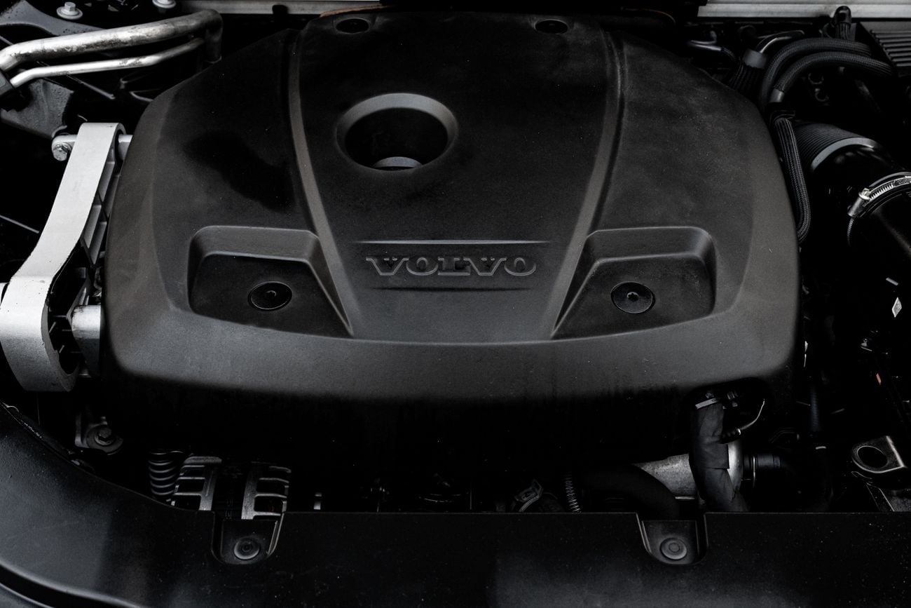 فولفو XC 60 XC60 Momentum T5 | 1,567 P.M | 0% Downpayment | Excellent Condition! | Ramadan Offer!