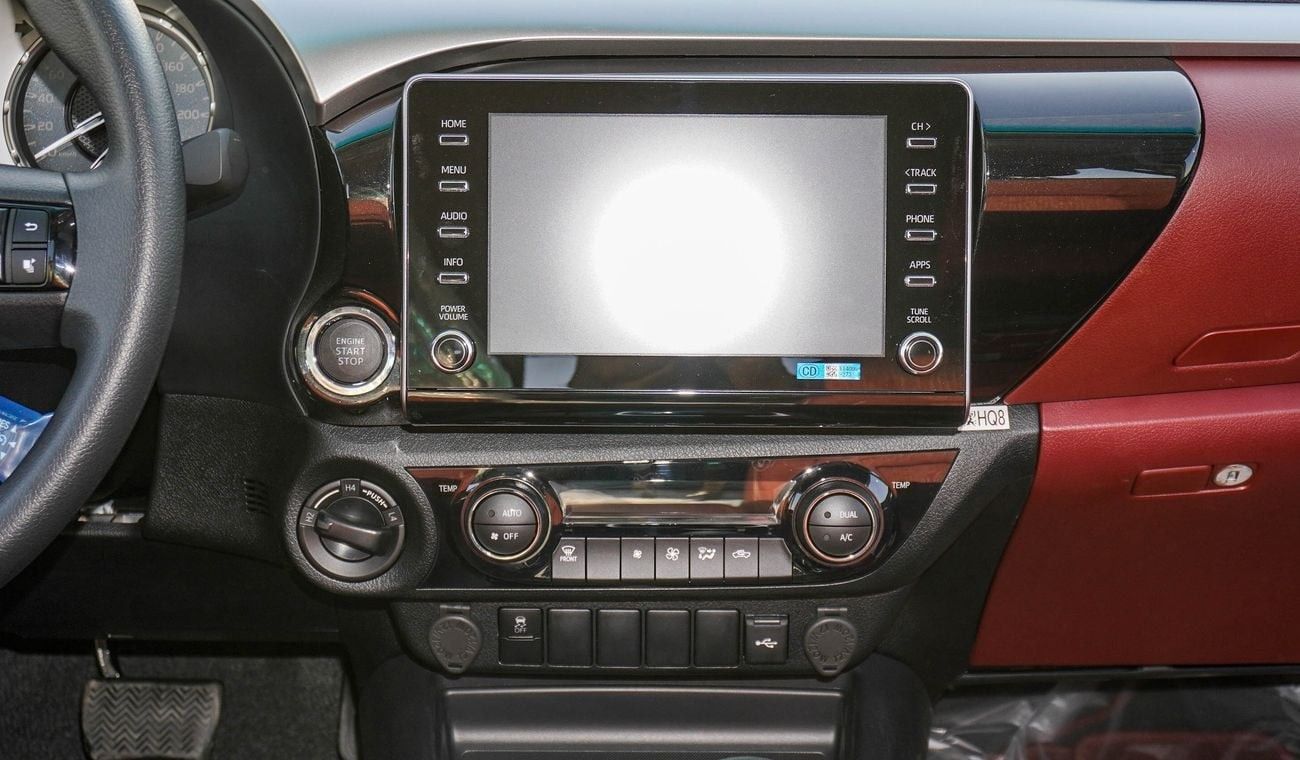 Toyota Hilux GLX-S. SR5. 2.7L 4WD A/T