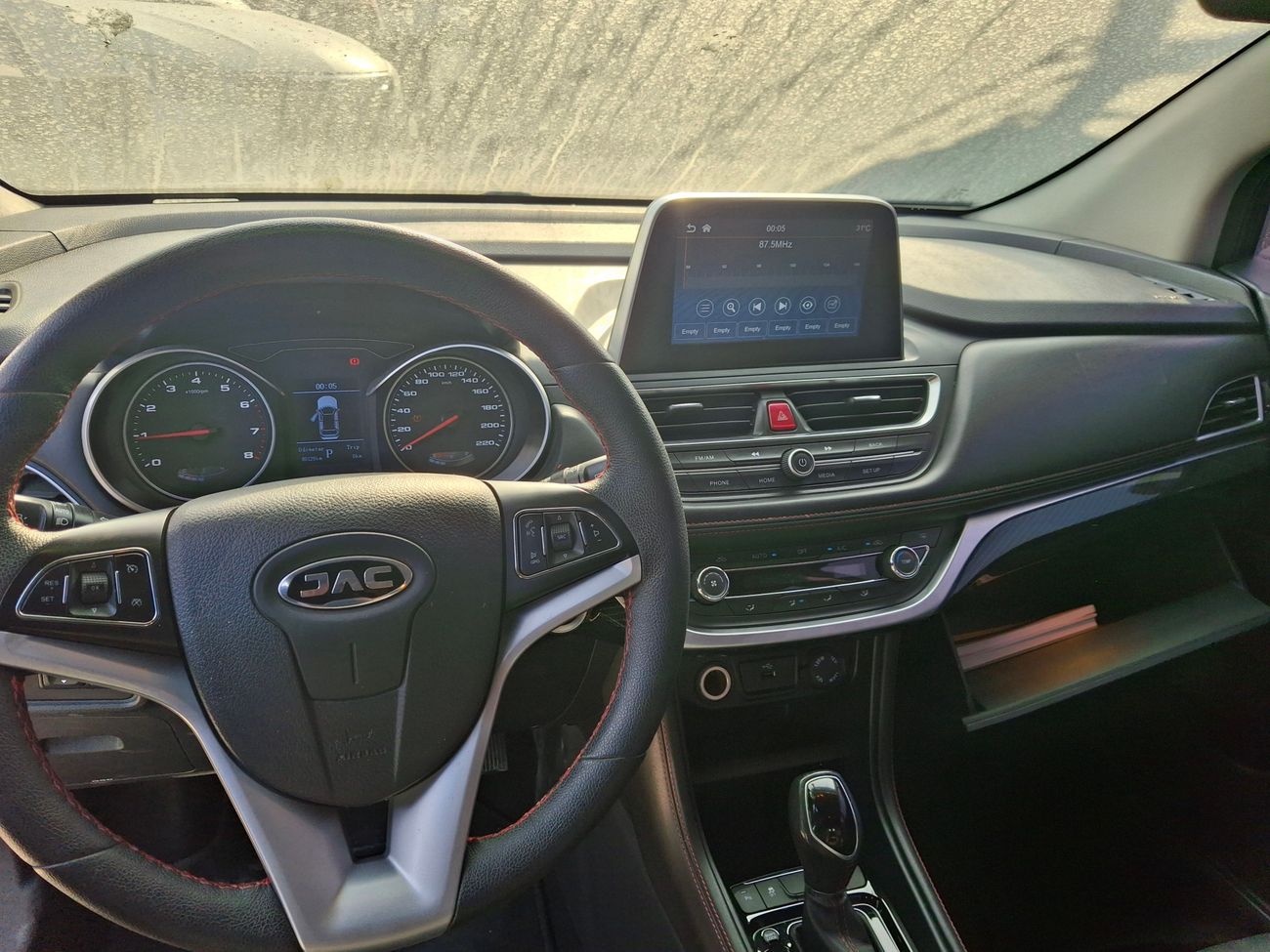 جاك JS3 LUXURY 1.6 | بدون دفعة مقدمة | اختبار القيادة في المنزل