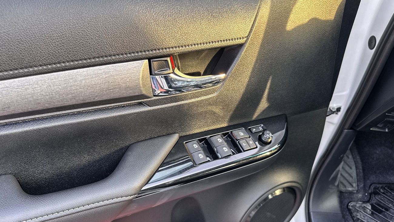 Toyota Hilux 2025 TOYOTA HILUX 4X4 V6 4.0L ADVENTURE GCC BRAND NEW 0KM