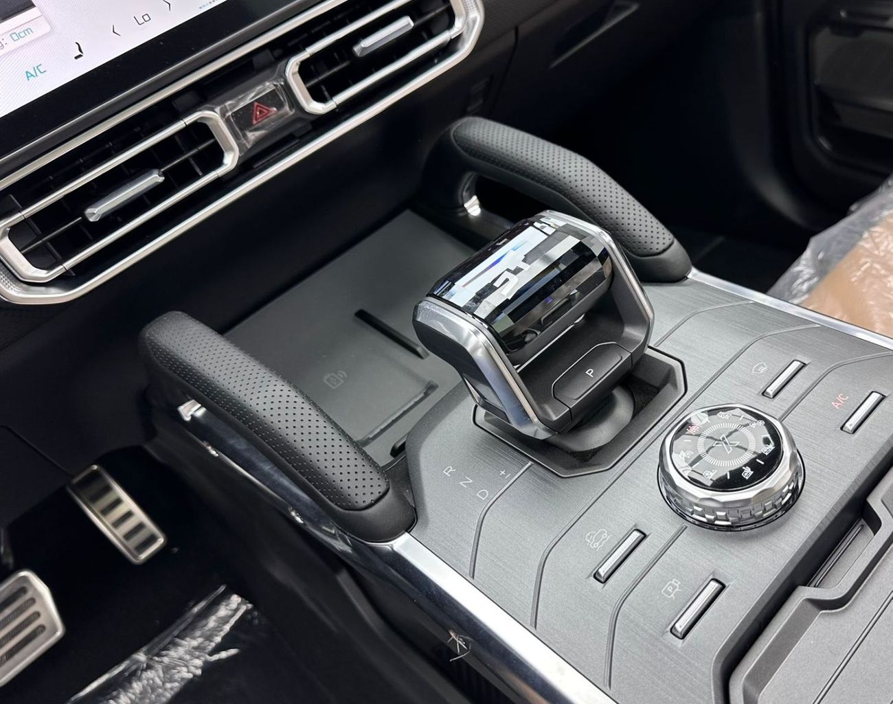 جيتور T2 2025 Jetour T2 Travel, Brand New, 5 Years Swiss Warranty, Excellent Condition