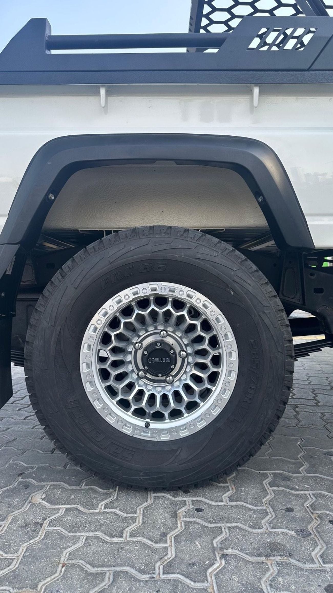 Toyota Land Cruiser GXL with upgrade face