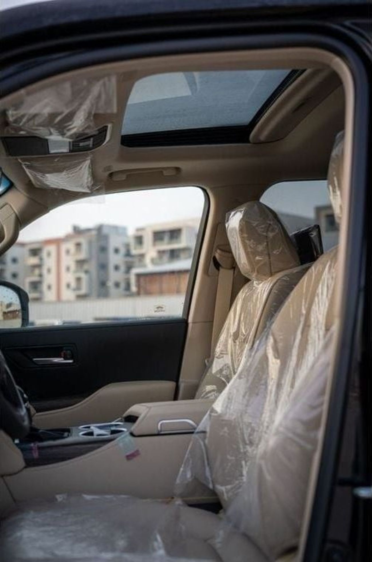 Toyota Land Cruiser LC300 3.5 VXR FULL OPTION 2025 MODEL