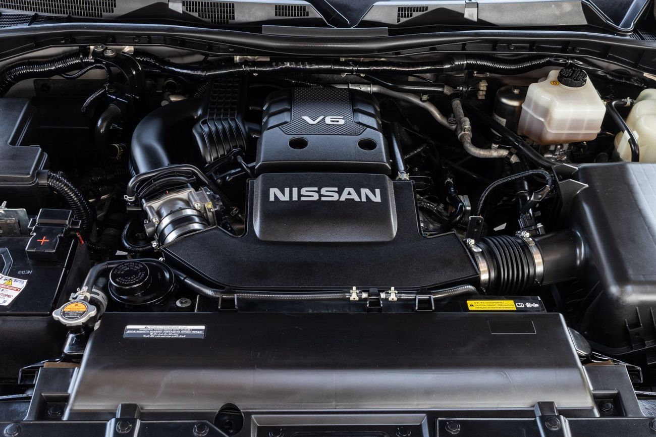 نيسان باترول SE Platinum City 5.6L