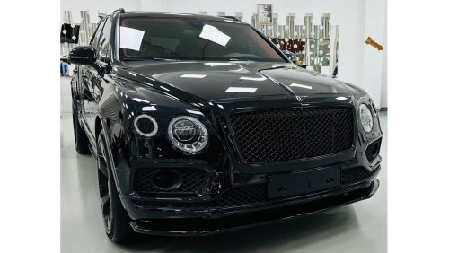 Bentley Bentayga V8 GCC .. Warranty .. Service .. Perfect Condition