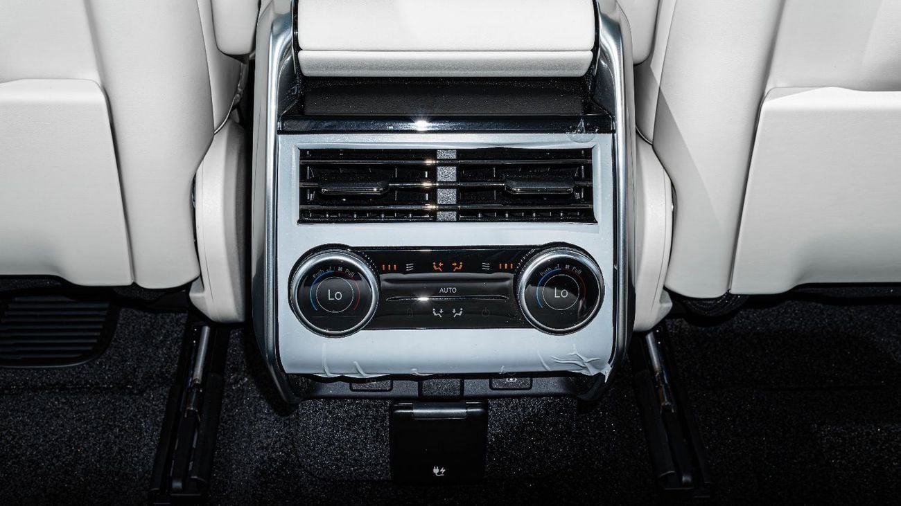 لاند روفر رينج روفر 2026 Range Rover HSE P400 | Charente Grey | 3.0L Mild-Hybrid | 400 PS | GCC Specs
