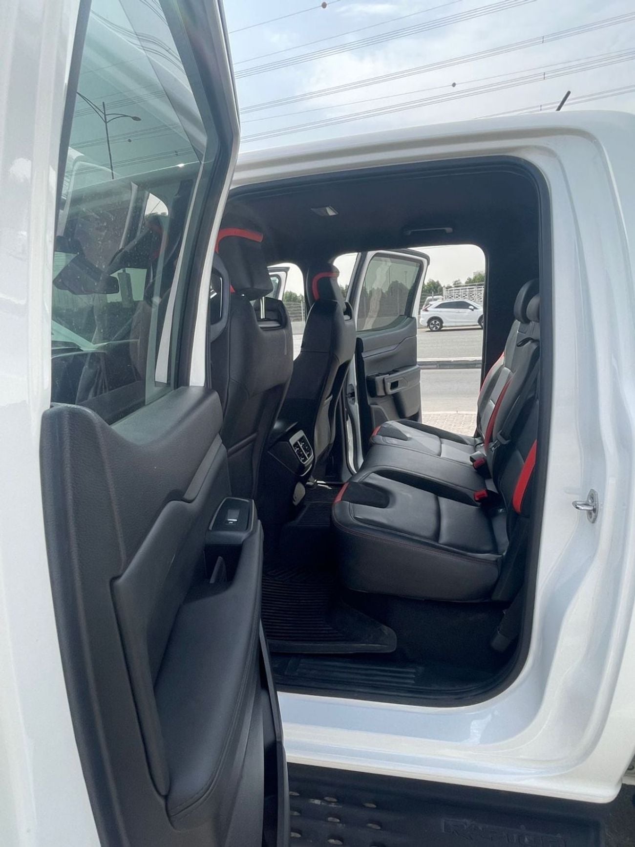 Ford Ranger RAPTOR RIGHT HAND DRIVE ONLY FOR EXPORT PETROL  3.0 LITER