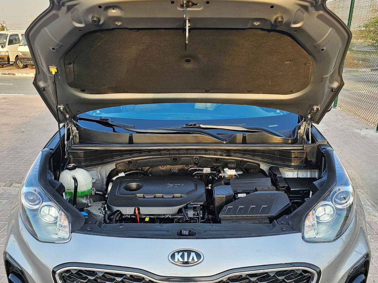 كيا سبورتيج S/ AWD/ RADAR/ LANE ASSIST/ LEATHER/ DVD CAMERA/ LOT# 55971