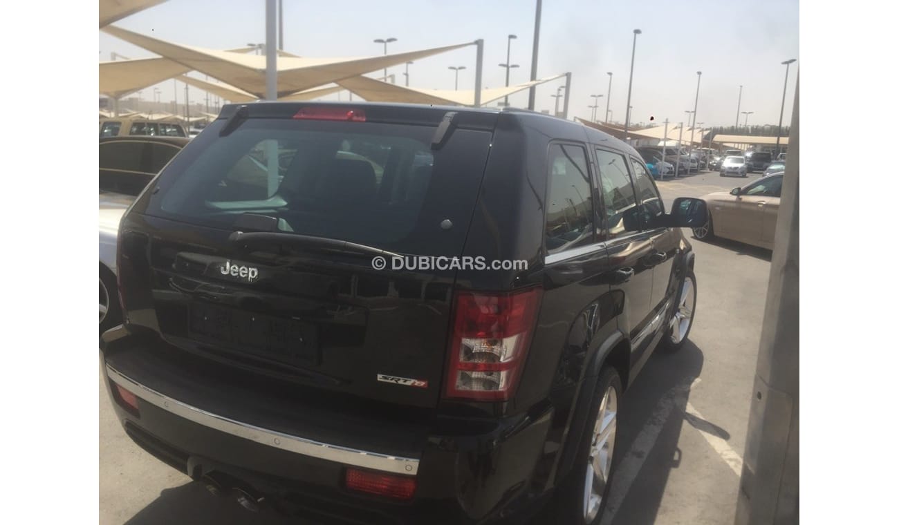 Jeep Grand Cherokee SRT