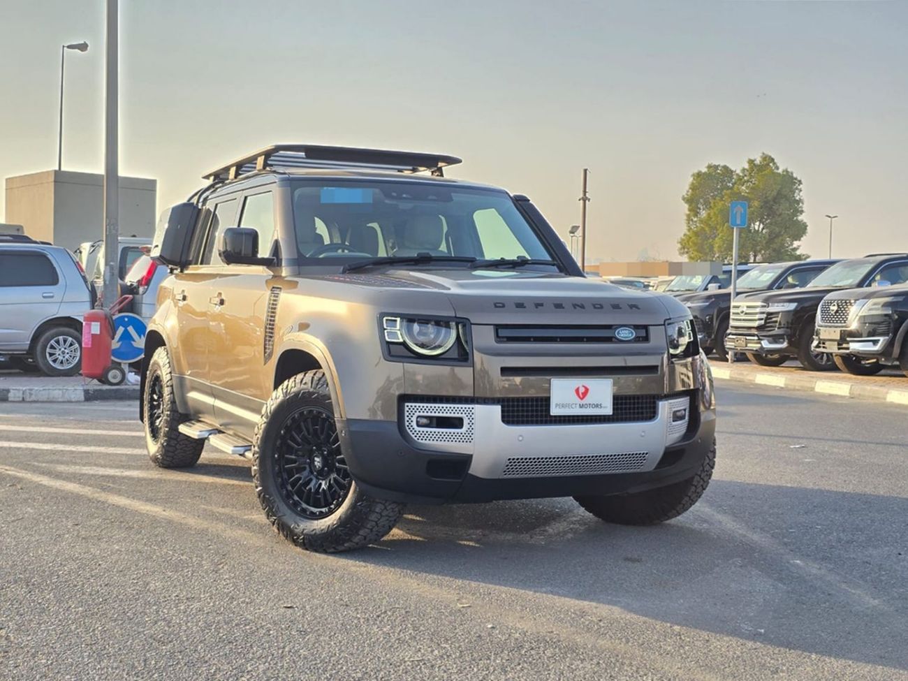 Land Rover Defender 2020 LAND ROVER DEFENDER FIRST EDITION FULL OPTION RHD DIESEL AUTOMATIC(PM11817)