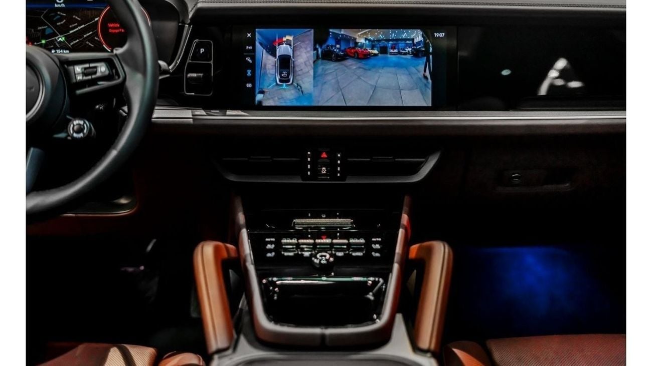 Porsche Cayenne 2024 Porsche Cayenne Coupe, 2025 Porsche Warranty, Low KMs, GCC