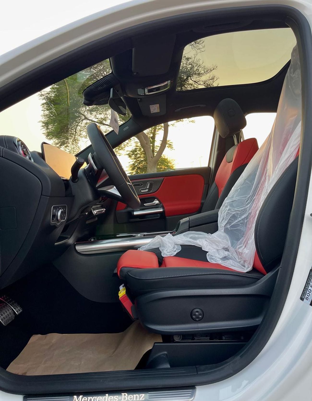 Mercedes Benz GLA 200 AMG PREMIUM Premium 1.4L AMG 5 years warranty 2025 GCC
