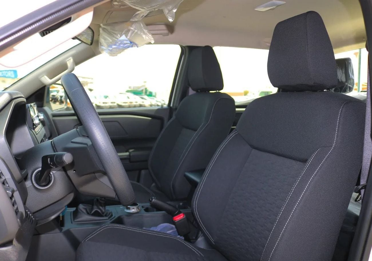 Mitsubishi L200 GLS Triton GLX 4WD 2.4L Diesel MT High Line