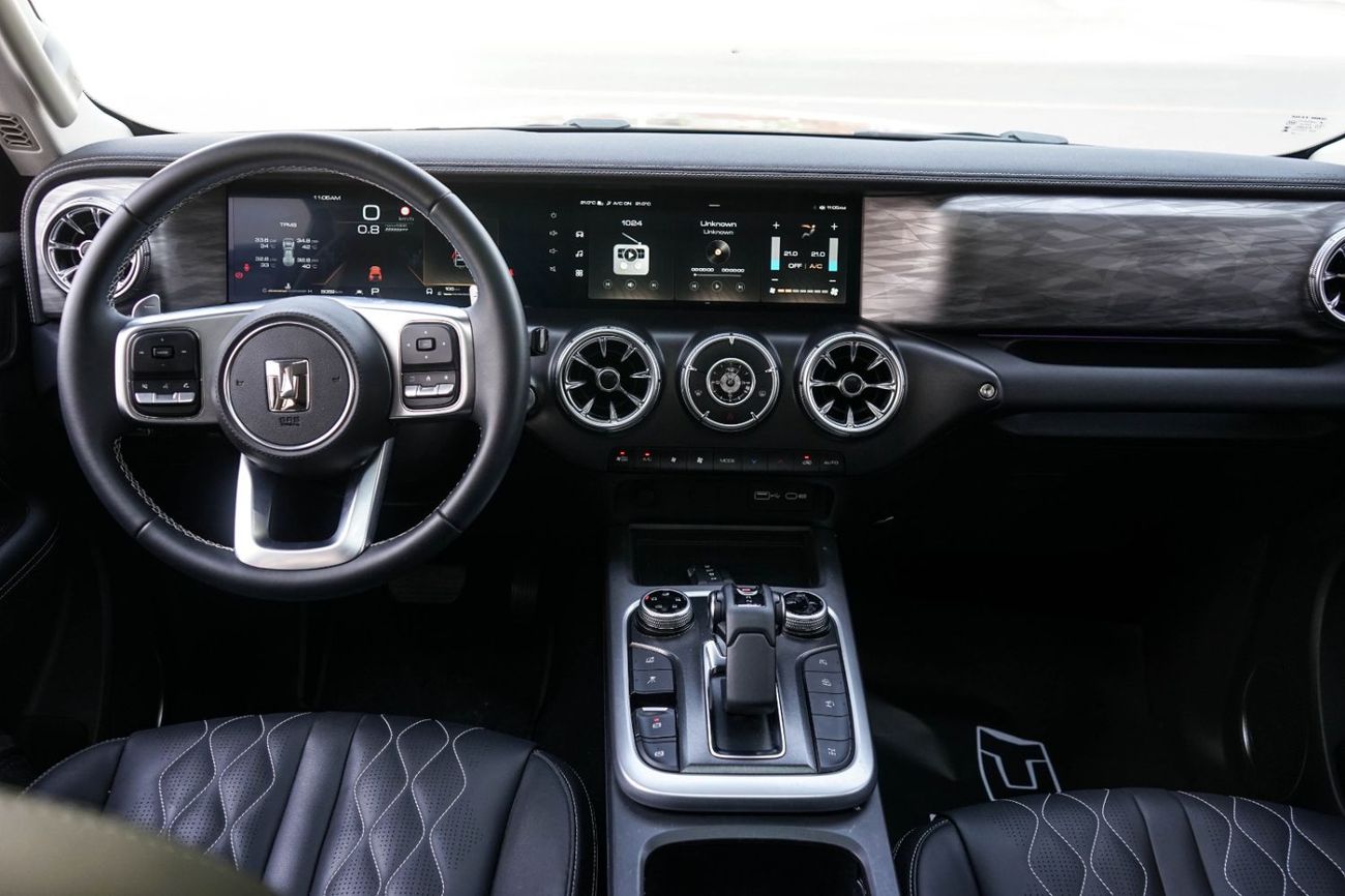 Tank 300 NEW TANK 300 CHALLENGER 2.0L TURBO PETR0L 4WD MODEL 2026