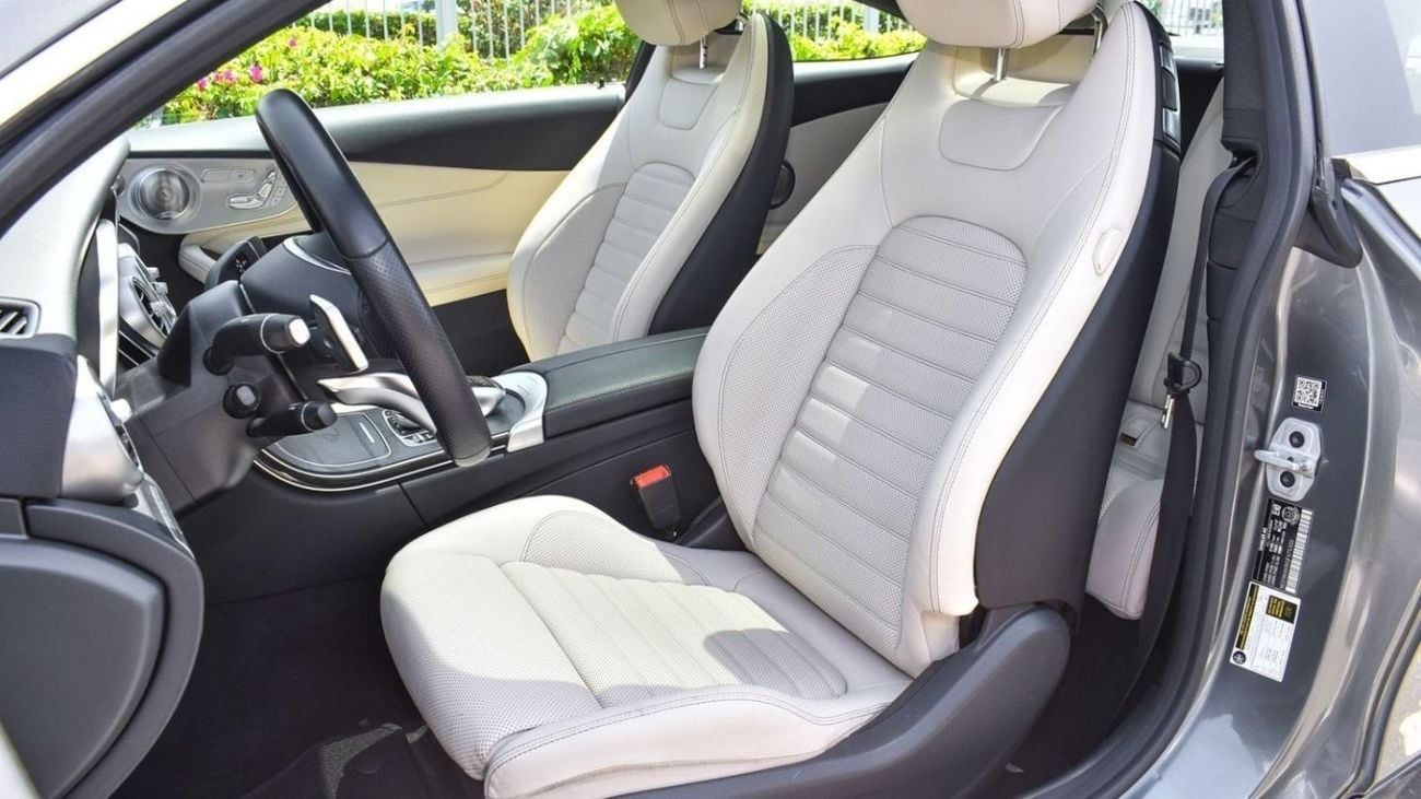 Mercedes-Benz C 300 Coupe Mercedes C300 Coupe AMG / 2018 / Canadian