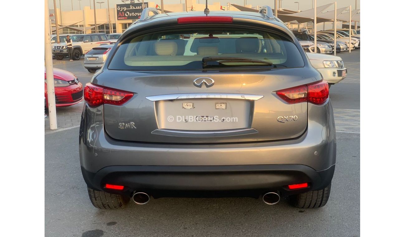 Infiniti QX70 Limited Infiniti QX70 _ Gcc_2019_Excellent_Condition _Full option