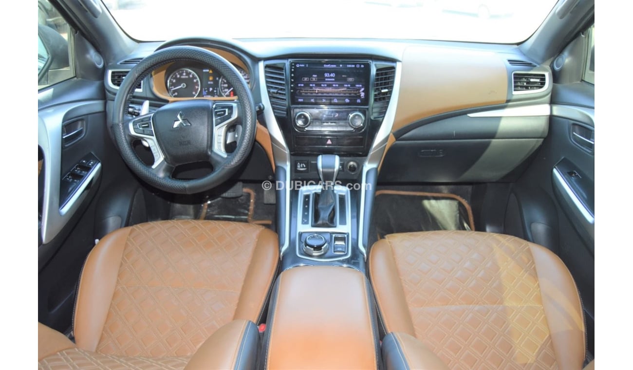 Mitsubishi Montero Full option clean car