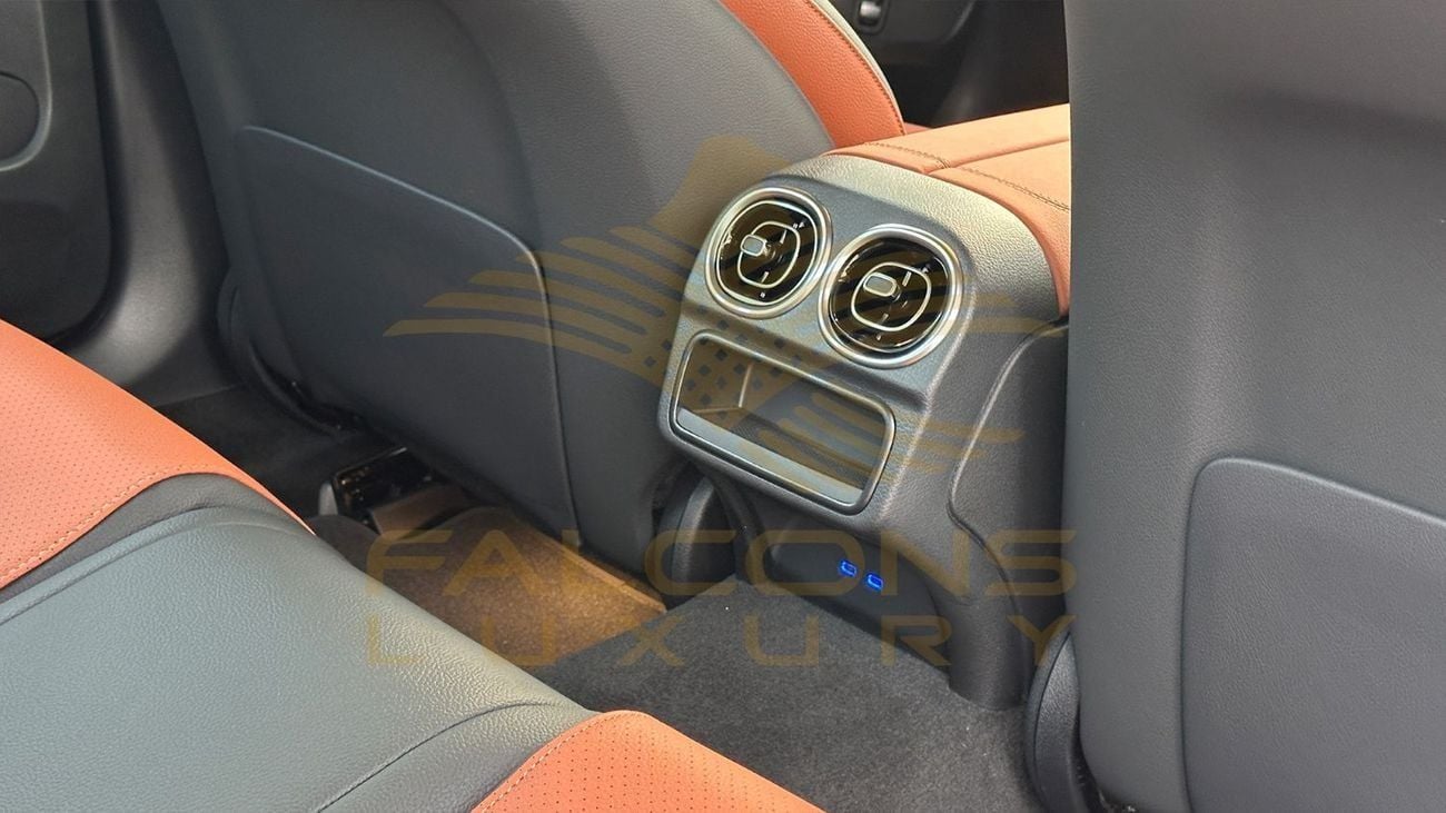 Mercedes-Benz C 200 Mercedes-Benz C200 AMG Premium GCC EQ Boost RWD 0 Km DEALER WARRANTY 5 YEARS