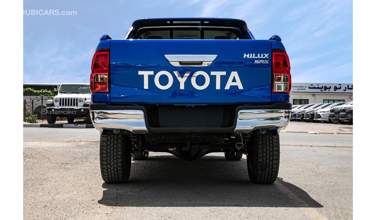 Toyota Hilux TRD 4.0L V6 4x4 Petrol A/T with Push Button Start , Auto A/C ,Diff Lock and Rear A/C