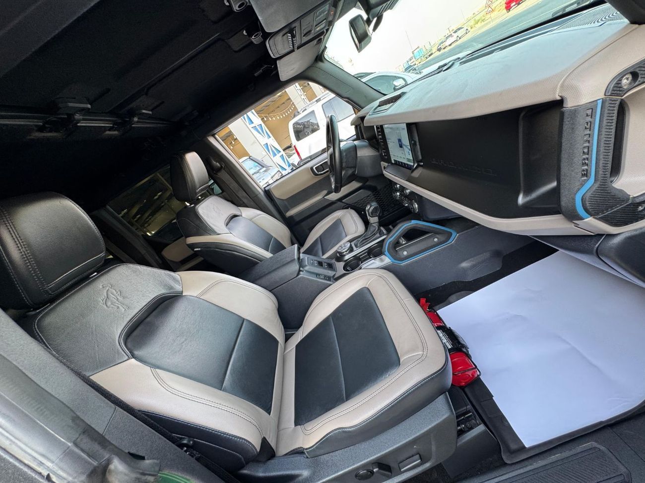 فورد برونكو V6 2.7L TT / WILDTRAK / GCC / كاميرا 360 درجة / ممشى قليل / مجموعة رفع فوكس الأصلية / رادار