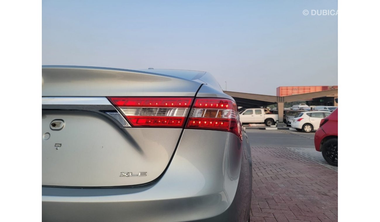 Toyota Avalon XLE