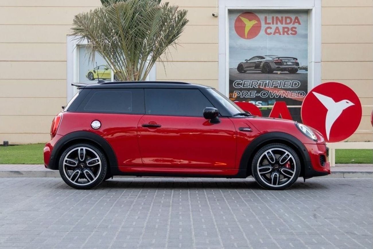 Mini John Cooper Works MINI Cooper John Cooper Works 2021 GCC under Warranty with Flexible Down-Payment.