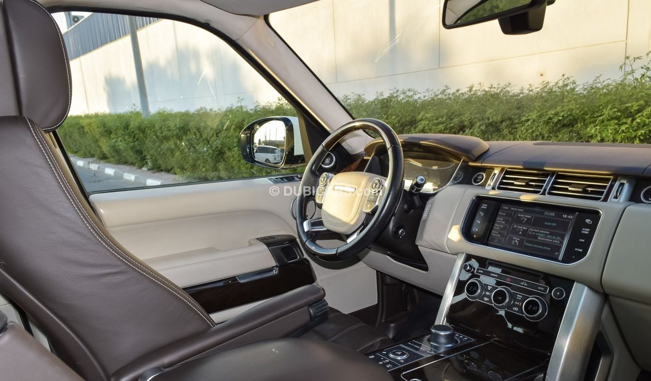 Land Rover Range Rover Range Rover Vogue SE Supercharged , 2013 Model , 132000 KM , Agency Paint