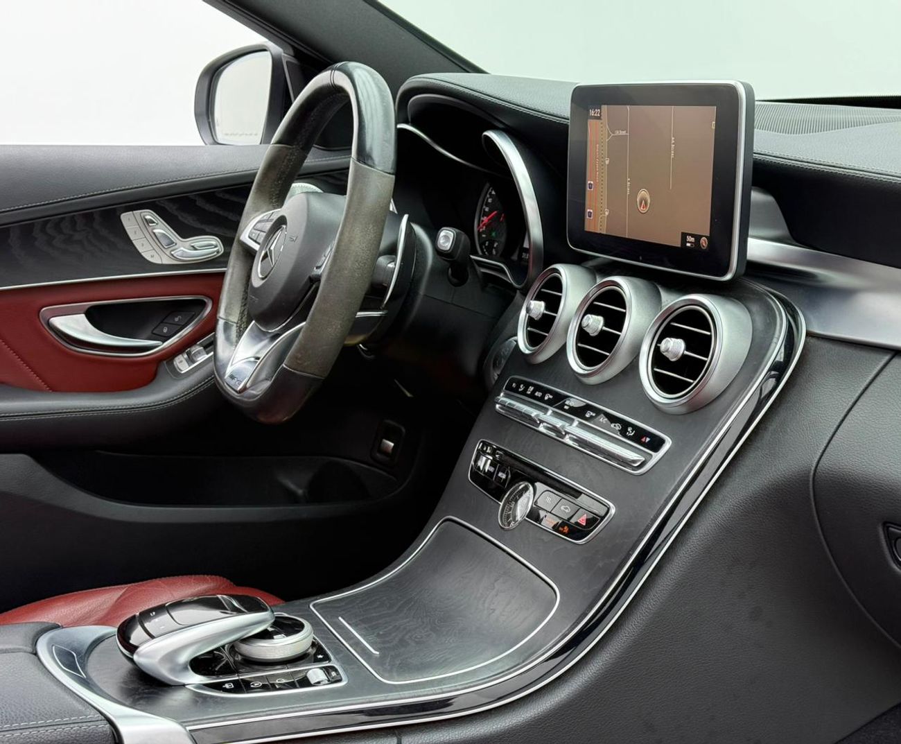 مرسيدس بنز سي 43 ايه ام جي 2017 Mercedes C43 AMG 4matic, Service Contract Deutsche, Full Service History, GCC