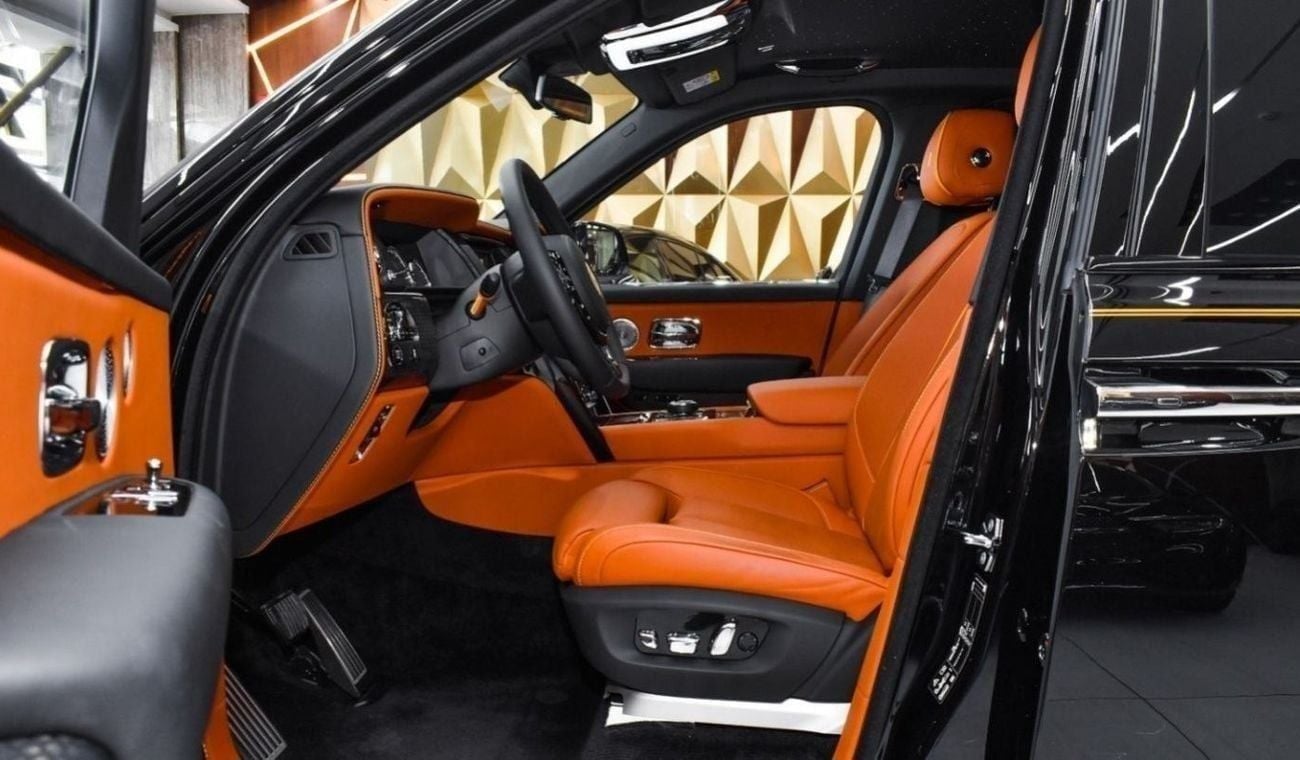 Rolls Royce Cullinan BLACK BADGE 2023 Rolls-Royce Cullinan | 6.75L Twin-Turbo V12 | 600 KM | European Specs
