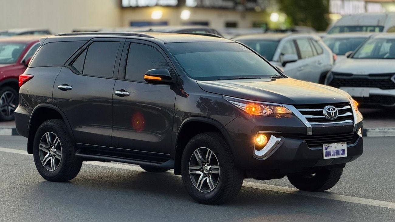 Toyota Fortuner 2016 | RHD | 2.8L DIESEL ENGINE | AUTOMATIC TRANSMISSION | 4 X 4 | PREMIUM BROWN INTERIOR | PUSH STA