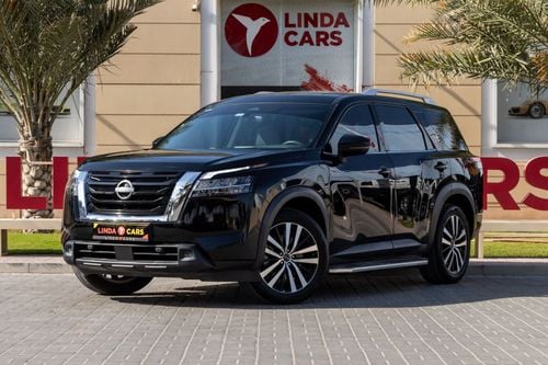 نيسان باثفايندر SV 3.5L AWD (7 Seater)