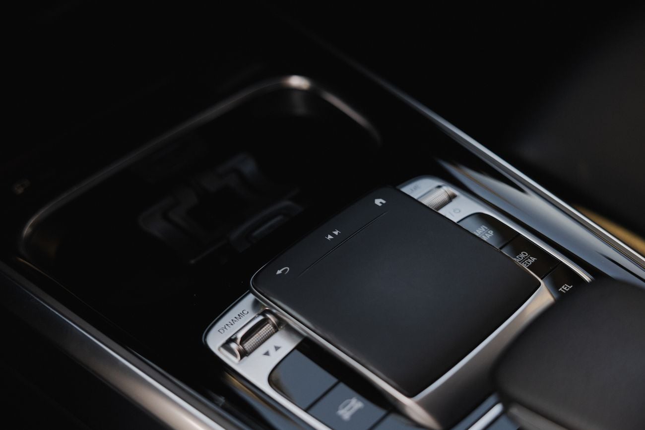 Mercedes Benz GLB250 4MATIC